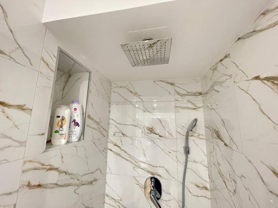 נאפולי Isabel Suite מראה חיצוני תמונה