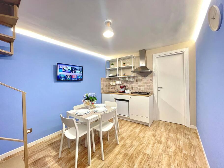 נאפולי Isabel Suite מראה חיצוני תמונה