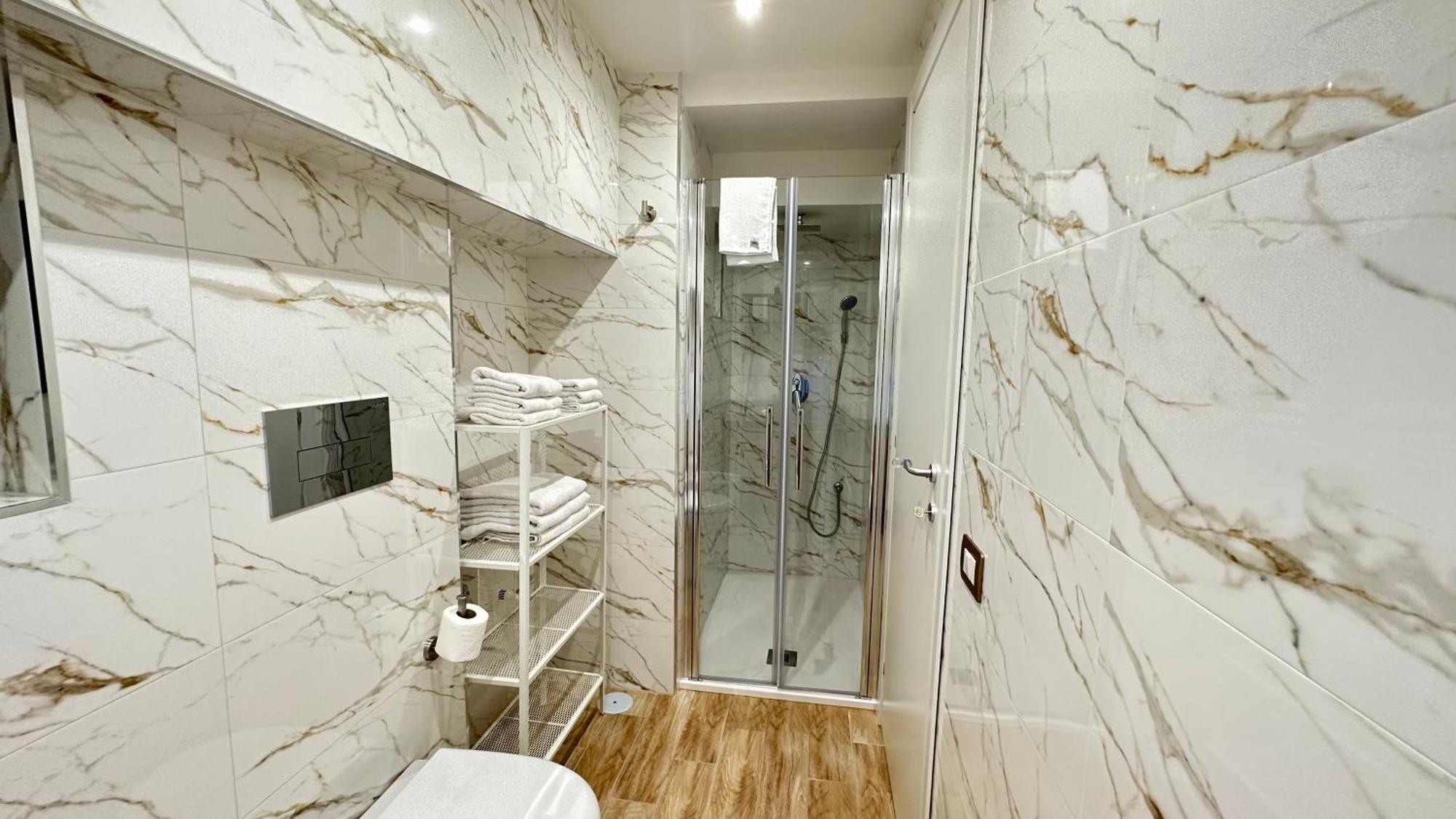 נאפולי Isabel Suite מראה חיצוני תמונה